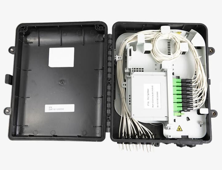 กล่องกระจายไฟเบอร์ออปติกกลางแจ้ง 16 Fibers Pole Mount Type