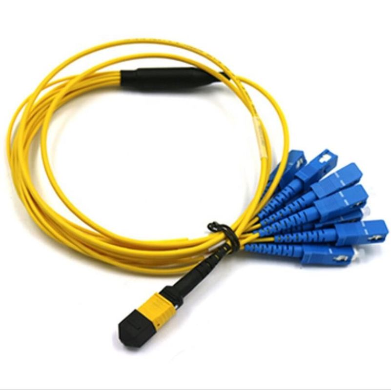 สายเคเบิลฝ่าวงล้อม MPO 12 แกน, สายแพทช์ MTP SC สำหรับ FTTH FTTA