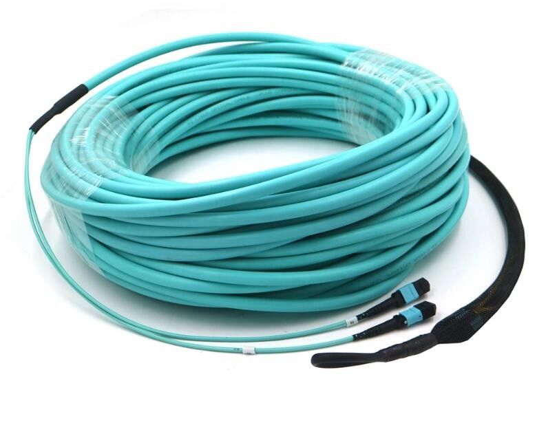 OM4 24 แกนไฟเบอร์ออปติก MPO, MPO เป็นสายเคเบิล MPO พร้อมดึงตา