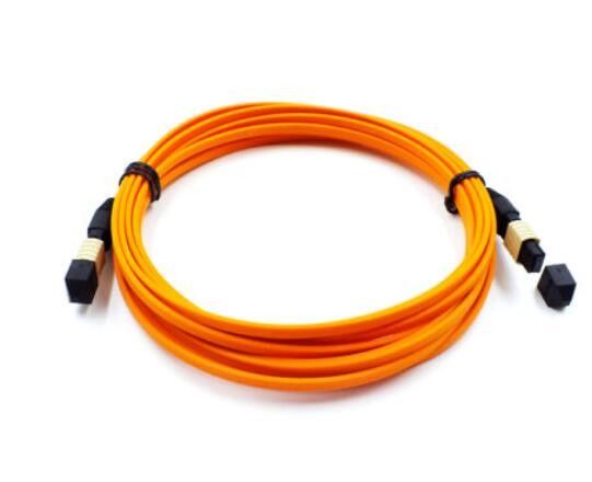 มัลติไฟเบอร์ออปติก MPO 0.9 มม. MPO ถึงสายเคเบิล LC พร้อมการสูญเสียผลตอบแทน 55dB