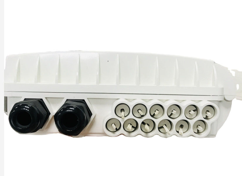ตู้ไฟเบอร์ออปติก 16 Core Outdoor FTTH FTTB FTTX Network PC / ABS Material
