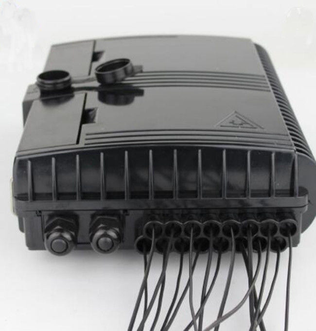 กล่องเทอร์มินัลกันน้ำ 2 ทางเข้า 16 เต้ารับ 16 พอร์ต Ftth กล่องกระจายไฟเบอร์ออปติก ABS / PC