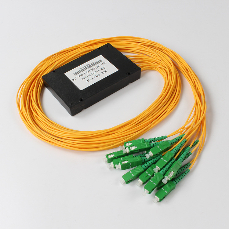 SC APC 1x16 PLC แยกไฟเบอร์ออปติกแยก PLC สำหรับเคเบิลทีวี FTTX